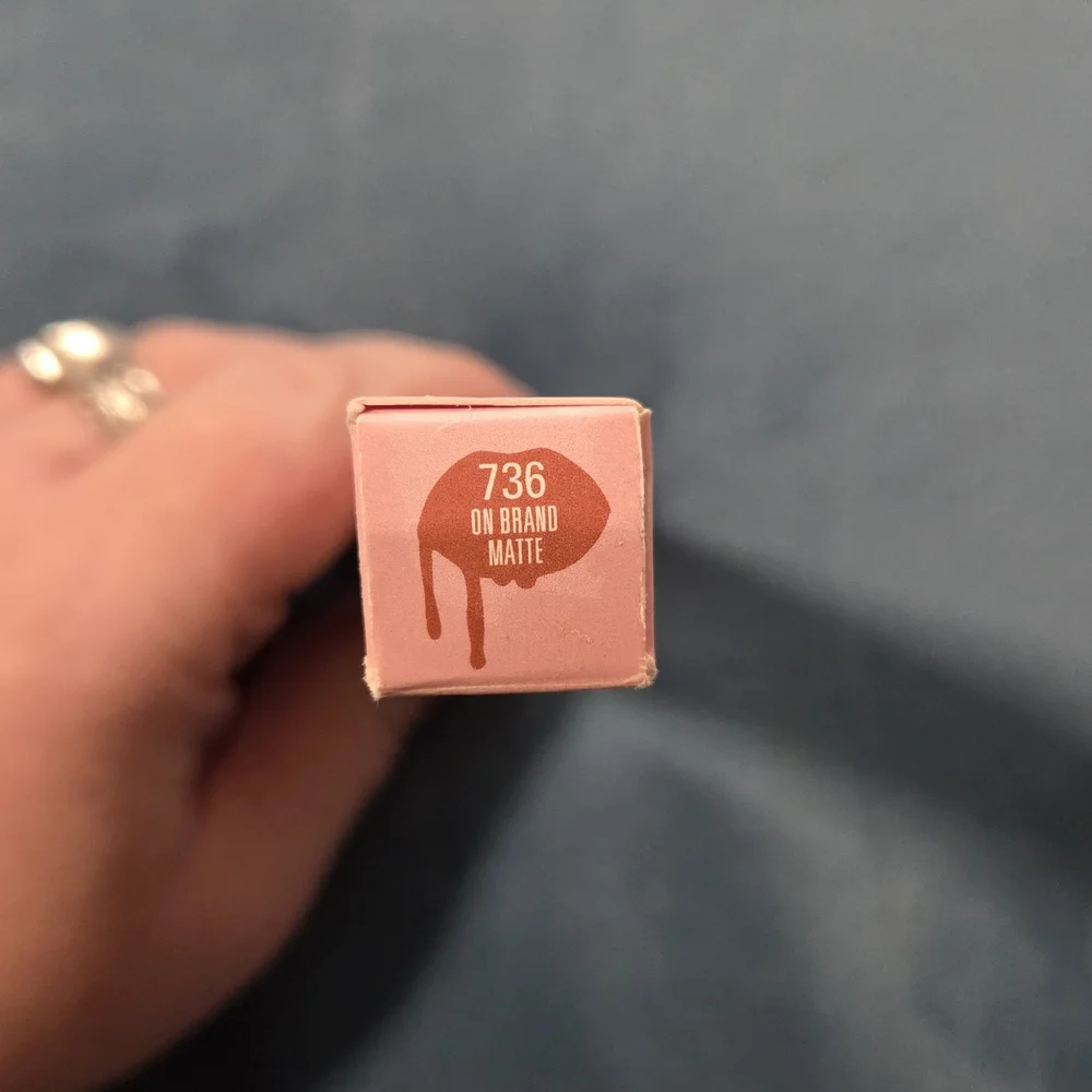 Kylie Cosmetics Matte Liquid Lipstick - On Brand